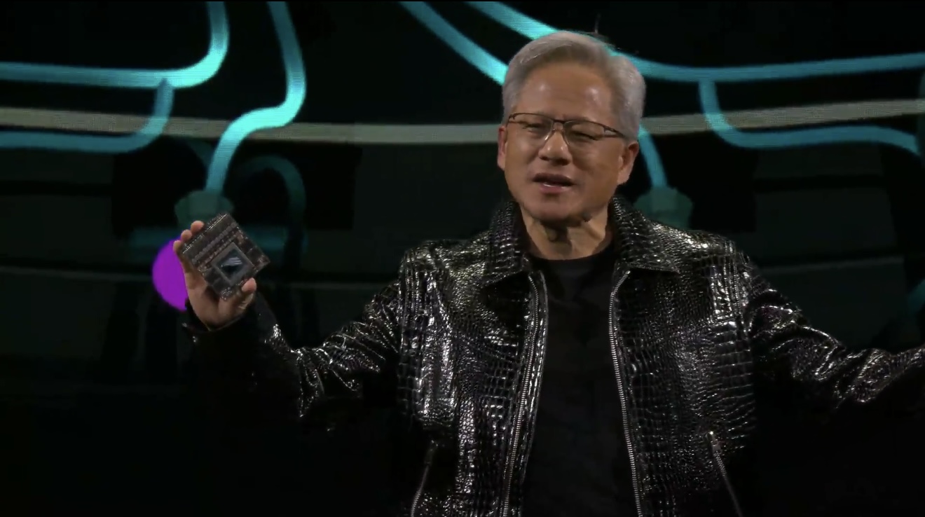 黄仁勋已离开上海,航班记录显示下一站飞往日本