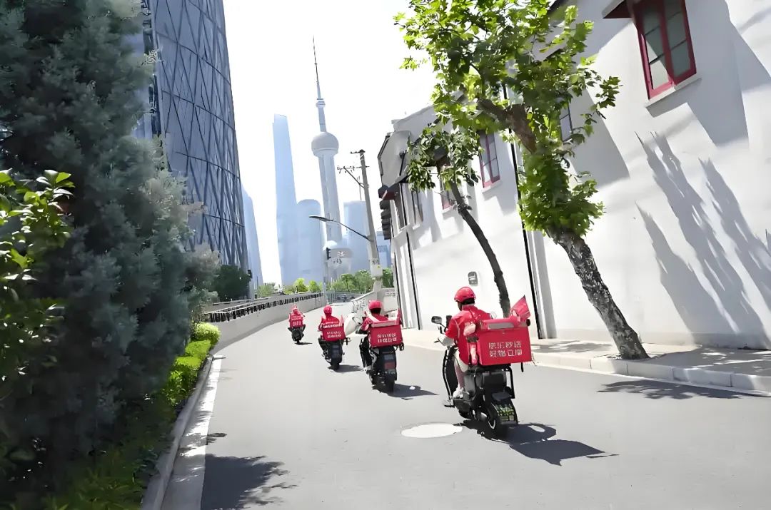 一场“奇袭”背后,京东到底在焦虑什么?