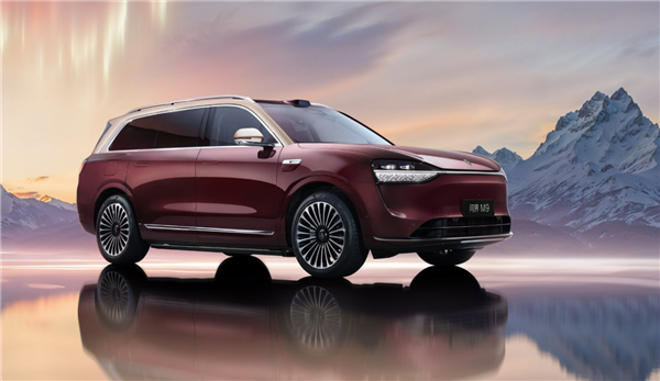 50万以上销冠 新款问界M9官图发布:多项重磅升级价格要涨