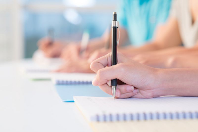 高途“营销赌局”:吴彦祖卖课与员工猝死风波背后,年亏损超10亿元