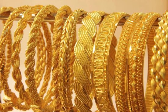 金价飙升创纪录!金饰涨价!银行上调!网友:高攀不起了
