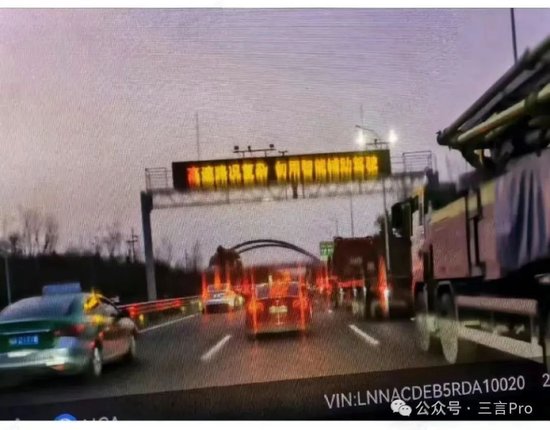 雷军停更4天，卢伟冰回应雷军近况