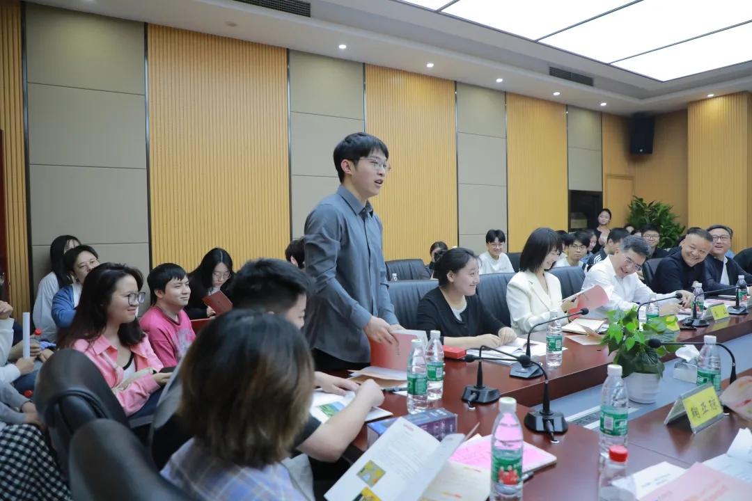 茅台集团走进同济大学、重庆大学，2025年高校引才持续燃爆