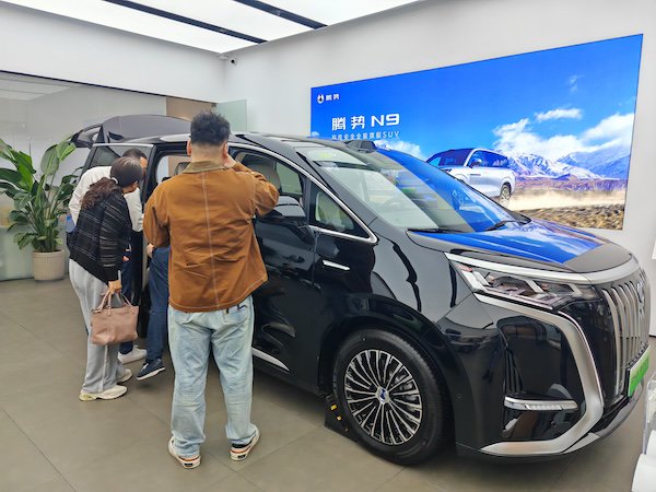 外牌旧车也能在沪享受置换补贴了!上海车市或迎来小阳春