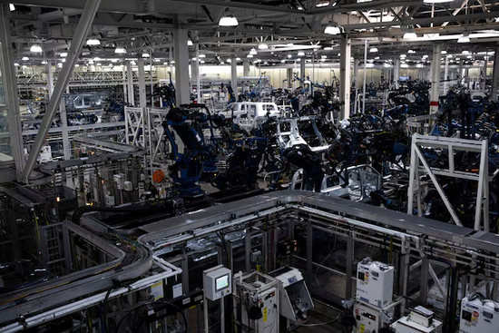 最新业内调查:特朗普的关税不会使供应链回流到美国