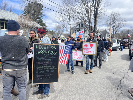 白宫:没接到电话 美媒:高估了关税对中国的影响力