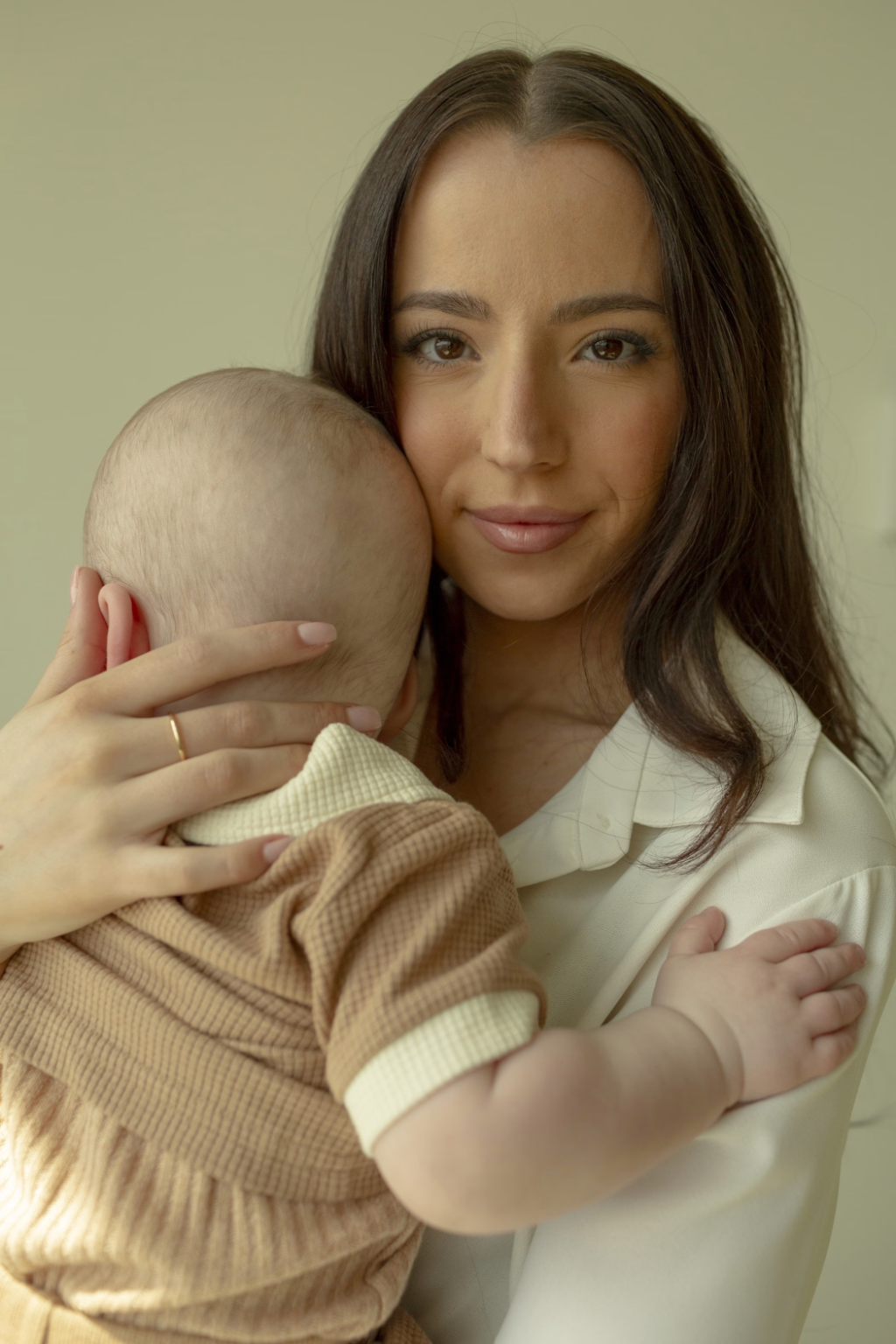 马斯克“后宫宇宙”大揭密：在线选妃，付钱生子，内务总管“打包善后”