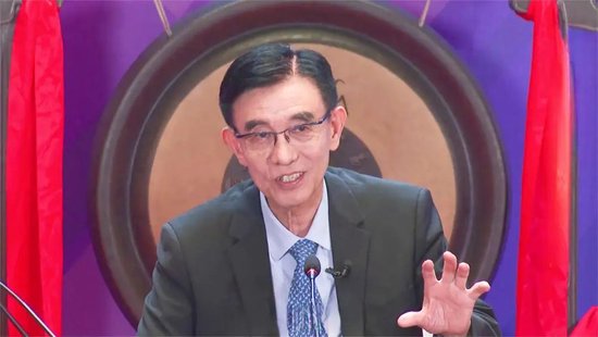 突发!国产芯片设备巨头中微公司董事长尹志尧放弃美国籍,恢复为中国国籍