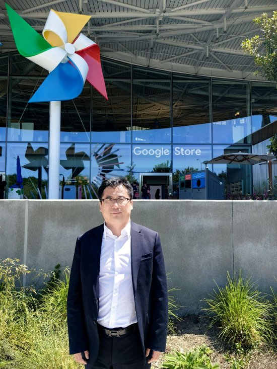 杨德龙：中美在第四次科技革命中有望并驾齐驱 中国在AI应用领域优势显著