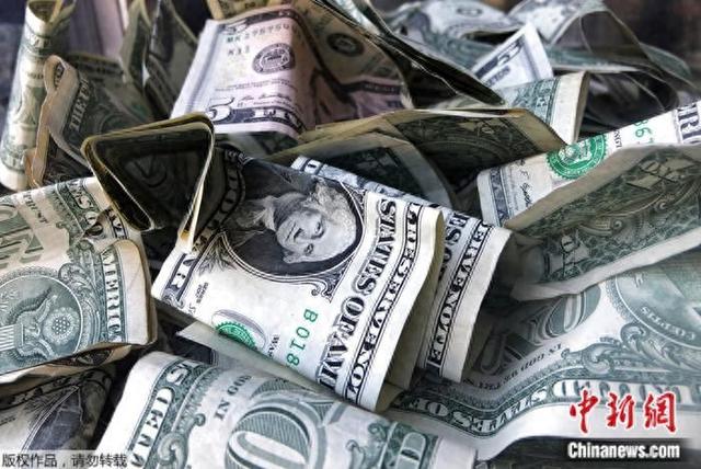 “股神”谢幕大会，巴菲特再谈关税：贸易不应成为武器