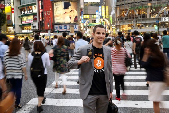 特朗普的生意经：100万美元换个特赦