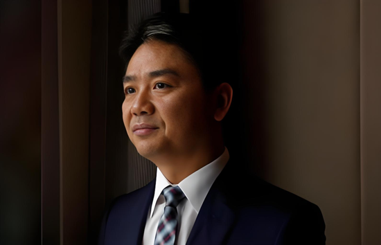 刘强东坐镇一线，那个神挡杀神的京东回来了