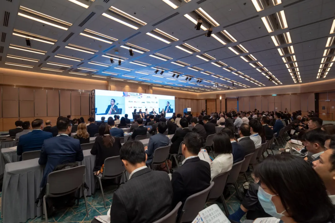 特朗普前脚刚走，中东投资人已纷纷相约下周香港见