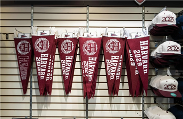 恐慌蔓延 哈佛国际学生不愿成为博弈的“棋子”