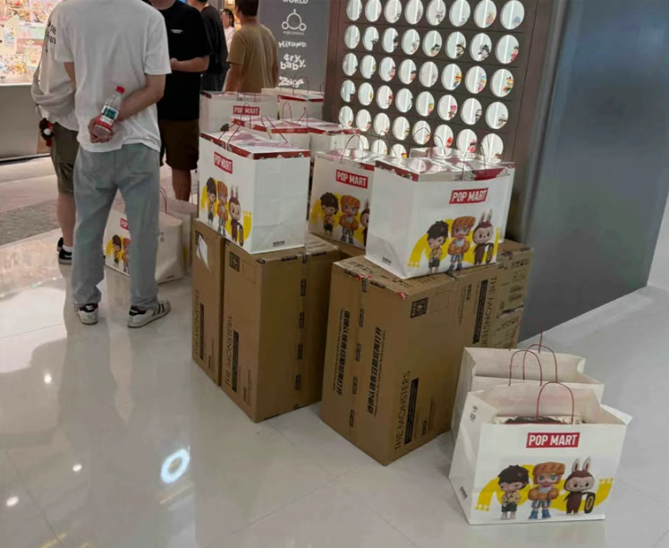 股价暴涨10倍后，泡泡玛特的品控却翻车了……
