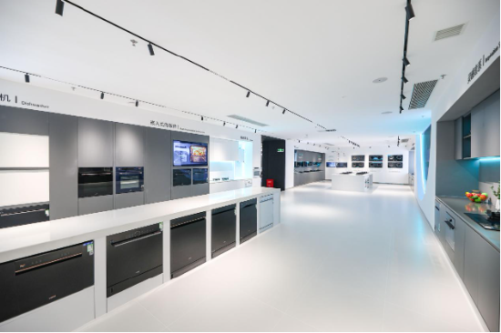 把美容院搬进浴室！华帝美肌浴热水器为何成为护肤达人的新宠？