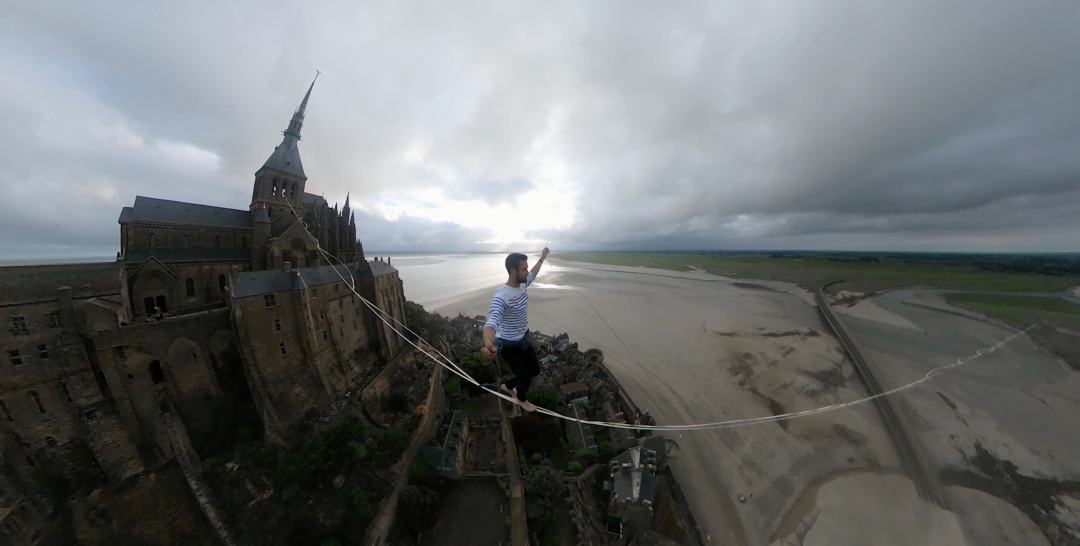 科创板首位90后敲钟！曾破解周鸿祎手机号，产品在美国卖疯了