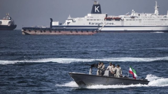 伊朗再提封锁霍尔木兹海峡，这次会动真格吗？