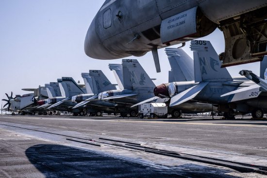 哈梅内伊态度强硬拒绝投降 外界关注美国的动向