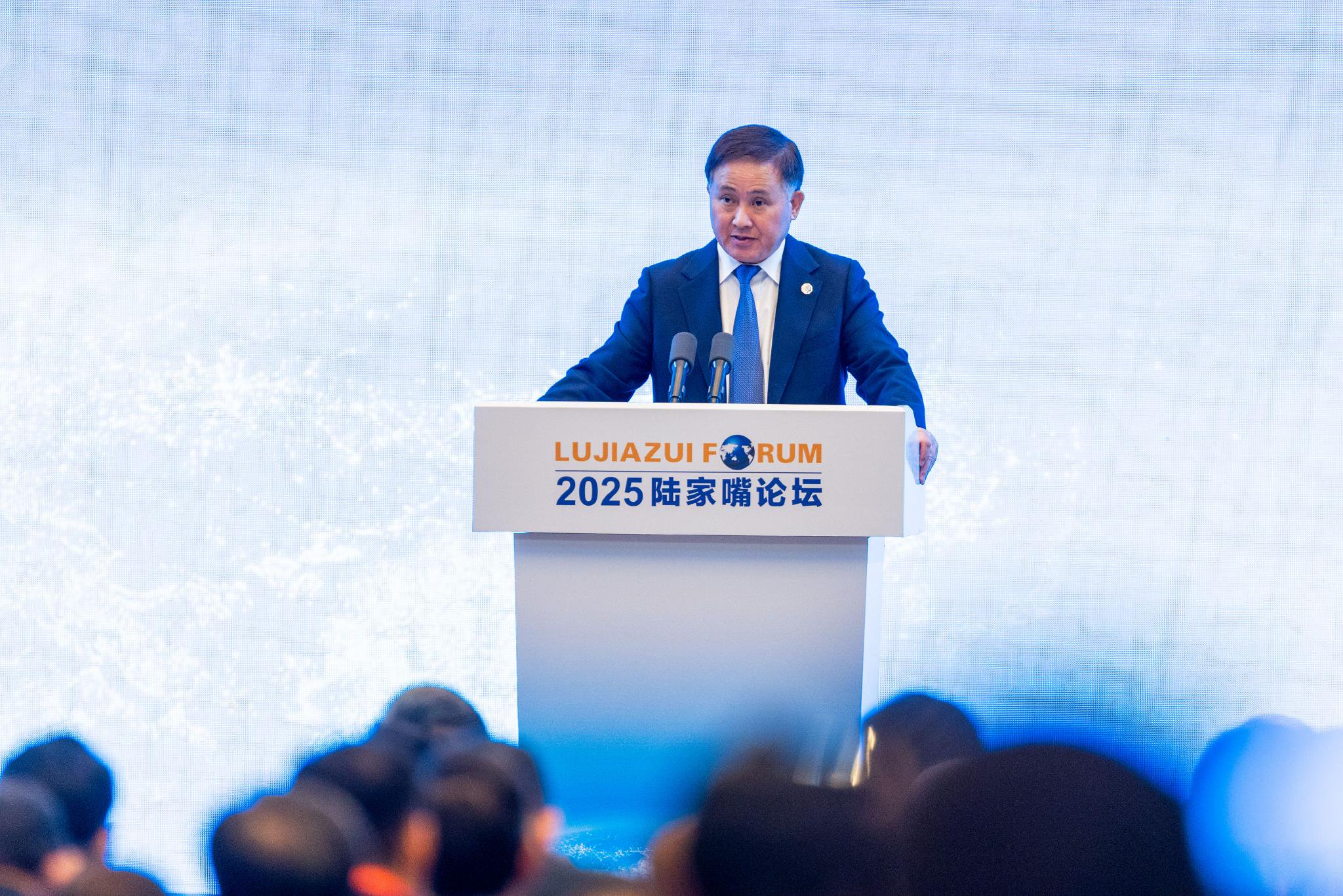 央行八项新政赋能，上海国际金融中心建设加速