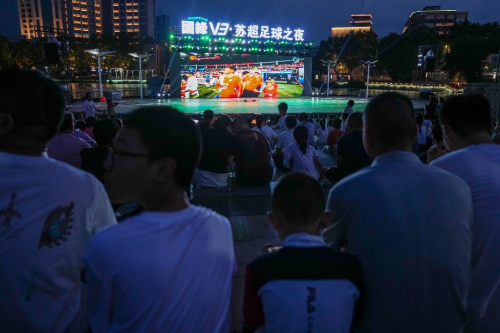 3个月内赞助商从6家增至29家,苏超为何如此“吸金”?