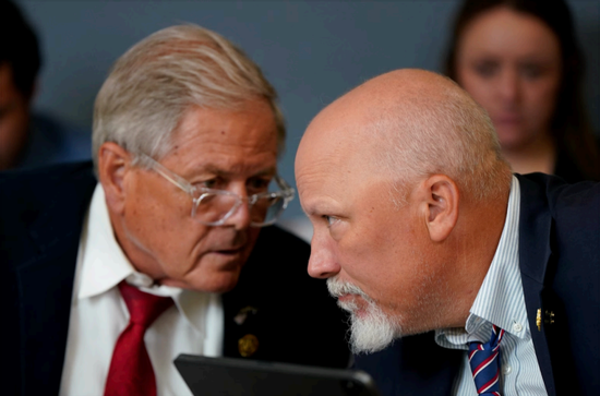 华府最核心：“大而美法案”的小故事