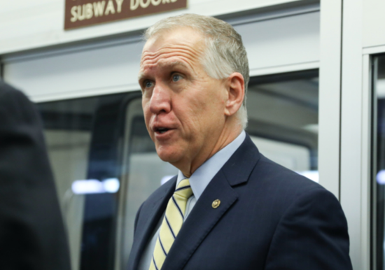 华府最核心：“大而美法案”的小故事