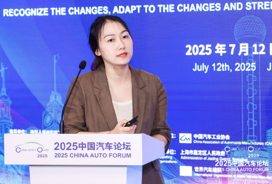 东风汽车杨洁：电池标准化面临挑战，多数电池企业选择技术保密