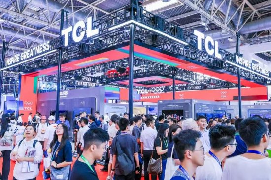 TCL亮相2025链博会：上下游伙伴超3000家，已创造近40万岗位