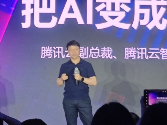 直击WAIC丨腾讯吴运声：AI技术正从图文问答向全方位多模态交互演进