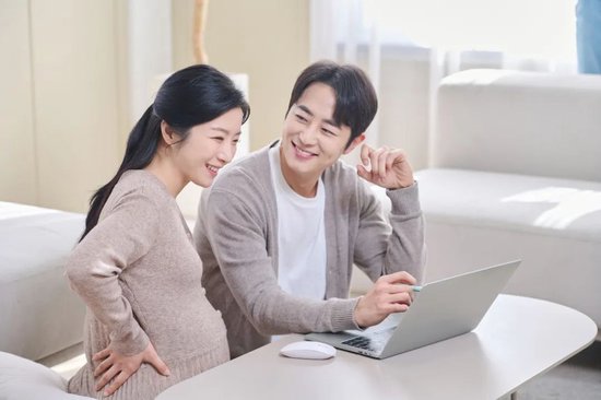 梁建章:国家育儿补贴是全面生育福利的起步