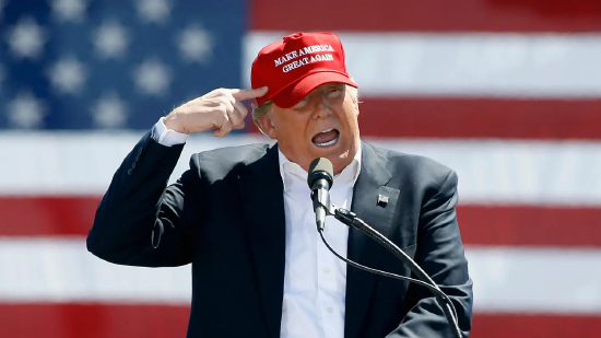 特朗普集团称亚马逊、沃尔玛、eBay卖家兜售仿冒衬衫、帽子和马克杯