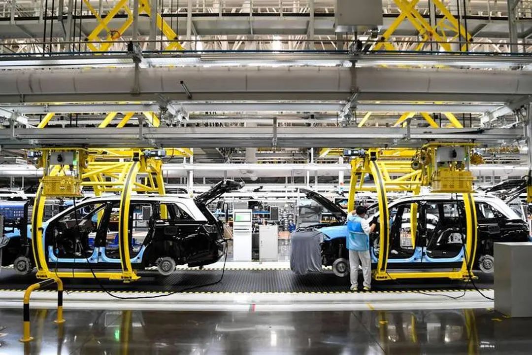 谁将成为重庆汽车“第一人”