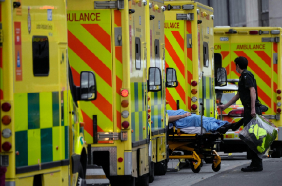 长期新冠对英国经济的冲击远超其他多数国家