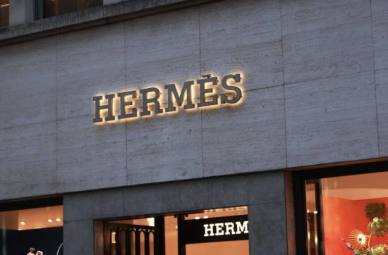 爱马仕股权迷局：最大个人股东出局，百亿股权离奇失踪｜贵圈