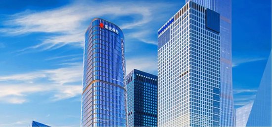 阳光保险收罚单超30张，董事长张维功面临监管压力