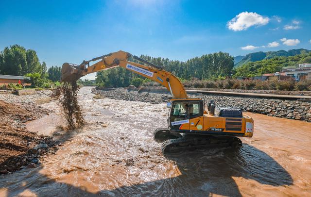 奋战9天，京投清淤突击队清除淤泥杂物7.4万立方米