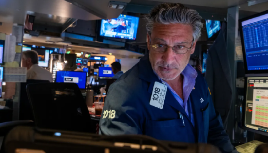 盘前：三大股指期货持平 投资者等待PPI及初请失业金数据