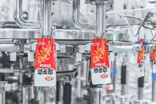 卫龙美味营收、净利保持双位数增长 第二增长曲线蔬菜制品收入达到21.09亿元