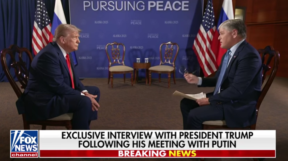 特朗普刚谈完，就给泽连斯基上压力：俄罗斯非常强大，达成协议吧…