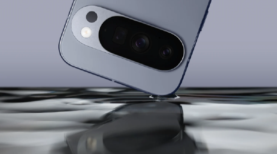 谷歌推出AI智能手机Pixel 10系列