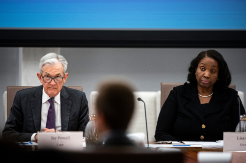 美国司法部拟调查美联储理事库克 敦促鲍威尔将其免职