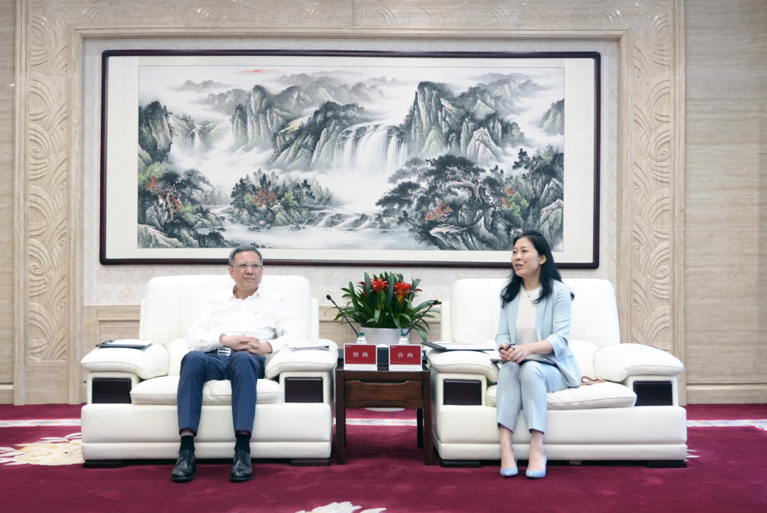 倪真与京东集团CEO许冉会谈