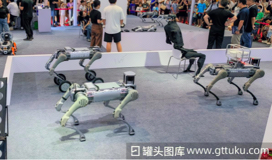 宇树科技IPO前遇“专利狙击”，“狙击手”曾起诉20家银行！