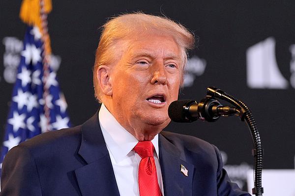 特朗普称尚未讨论对乌安全保障细节