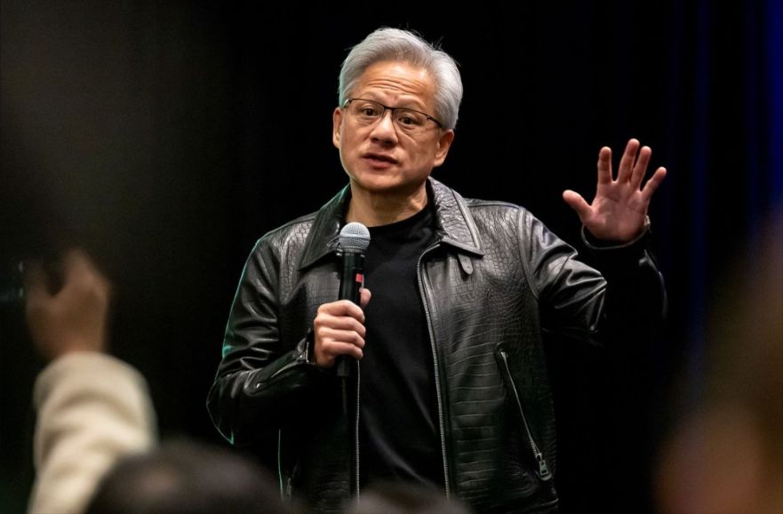 2亿美元之差，千亿美元蒸发！谁在“绑架”英伟达