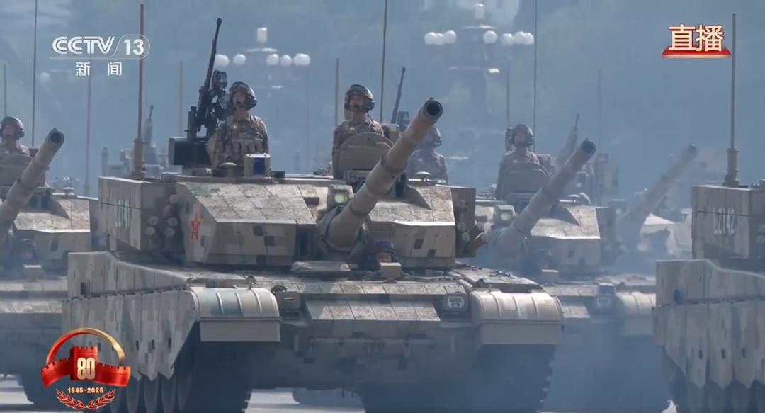 100坦克首次亮相，解读来了！