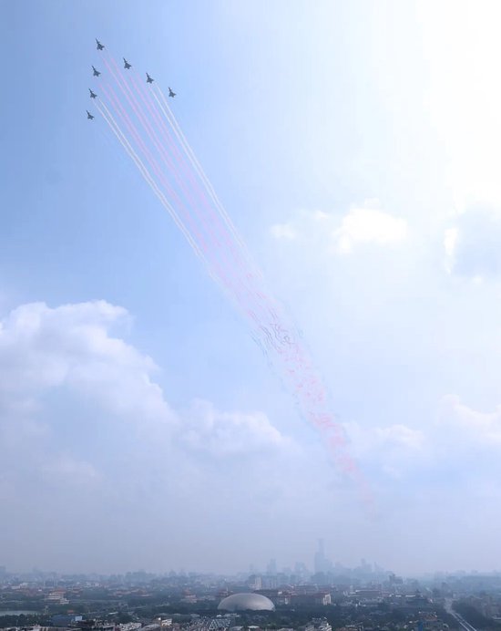 新华社出图！（竖版壁纸）