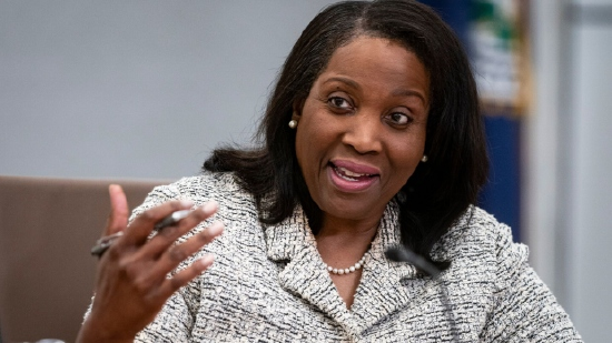 文件显示美联储理事库克称亚特兰大房产为度假屋 与欺诈指控不符