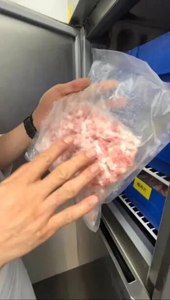 对话西贝超十年老厨师长:西贝没有预制菜,只有“工序前置”